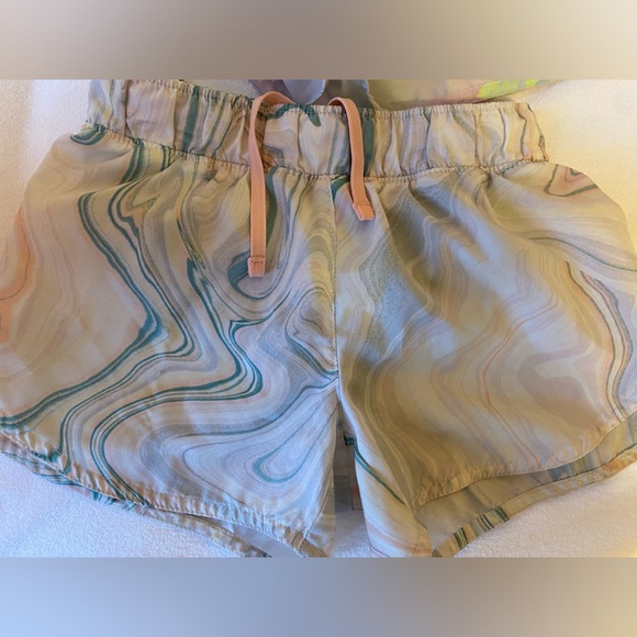 Pair of sport shorts with build in underwear. OLD NAVY girls size 7/8 - Picture 4 of 4